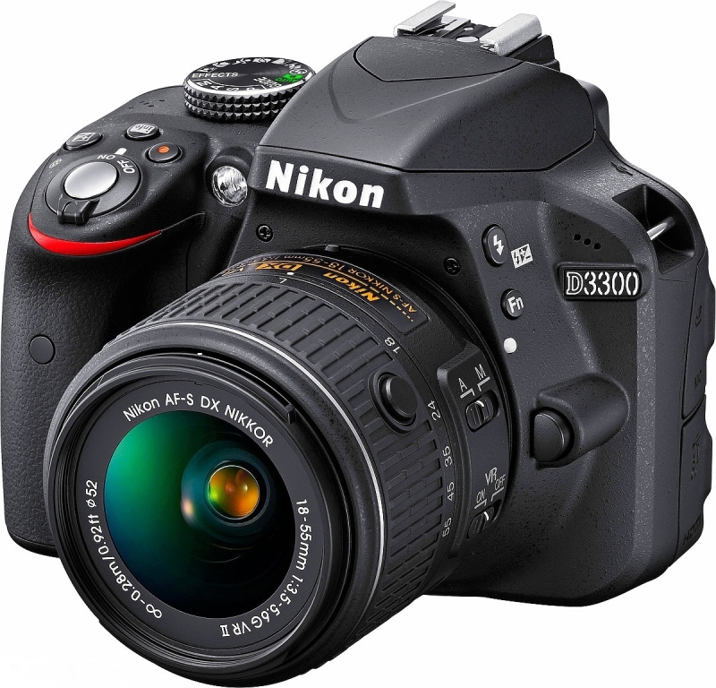 Комплект Nikon D3300
