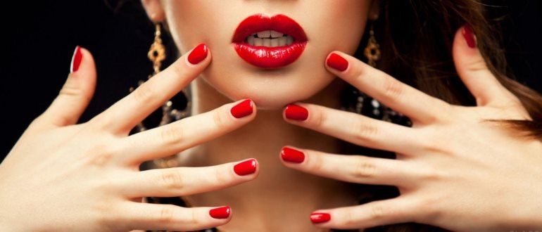 Manicura roja: cómo elegir una máquina de pedicura